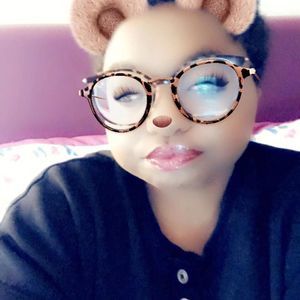 Meet your Posher, Pretty